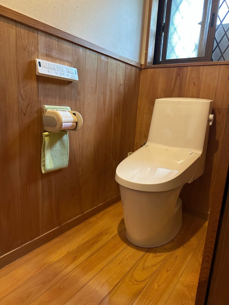 【トイレ施工事例】LIXIL LVシャワートイレ