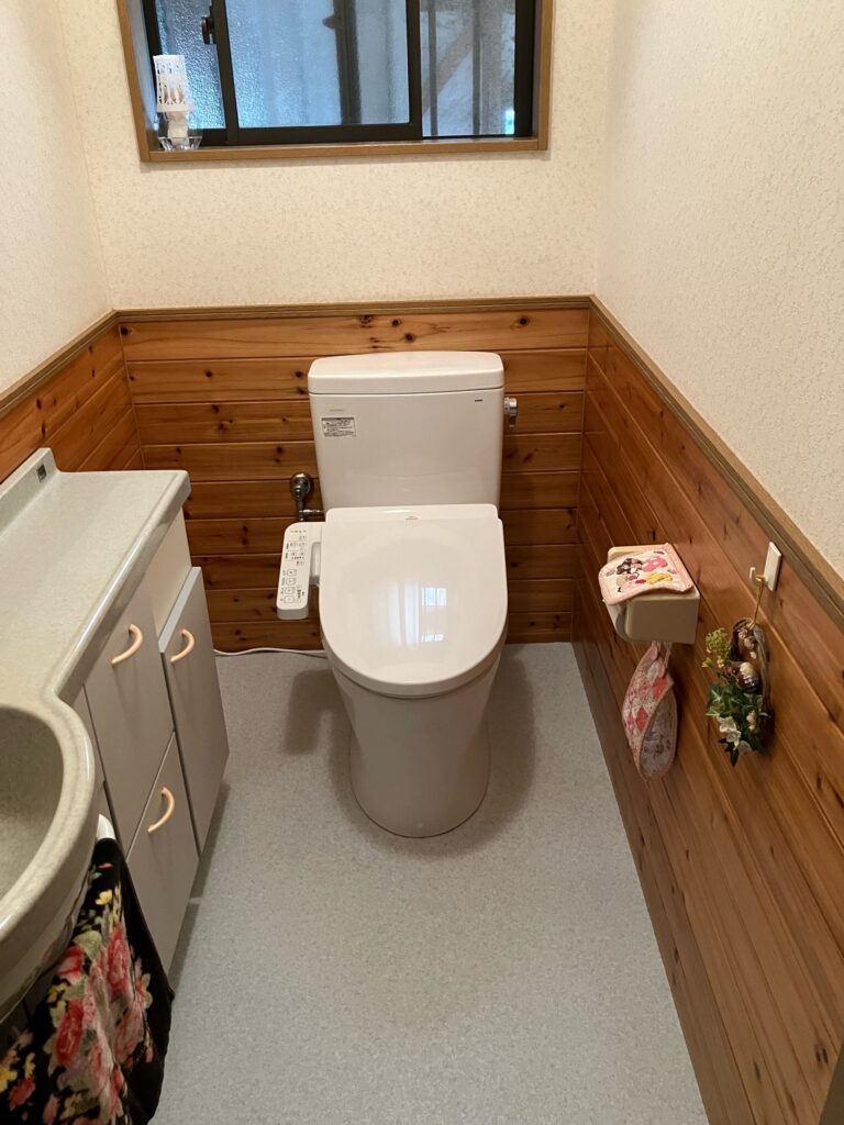 【トイレ施工事例】TOTO ピュアレストQR
