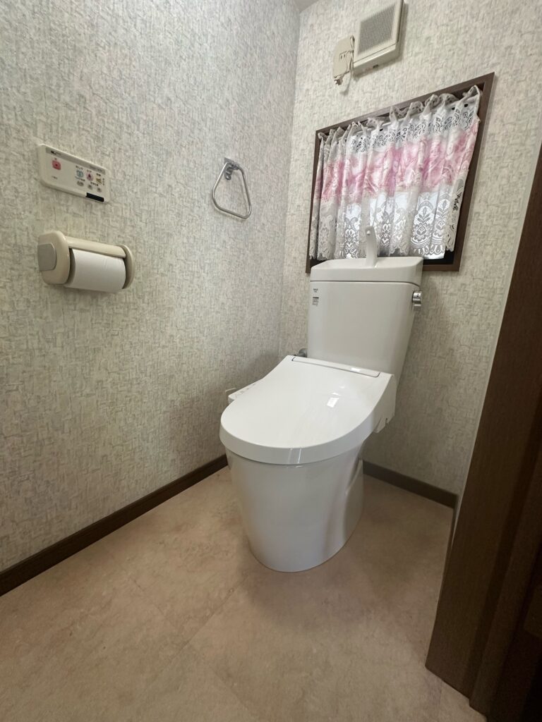 【トイレ施工事例】LIXIL アメージュ