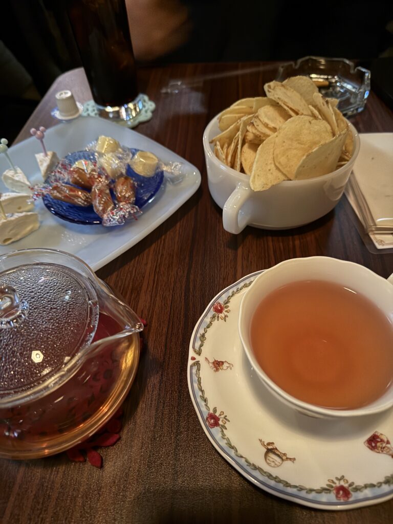 夜カフェなるものに行ってきました。