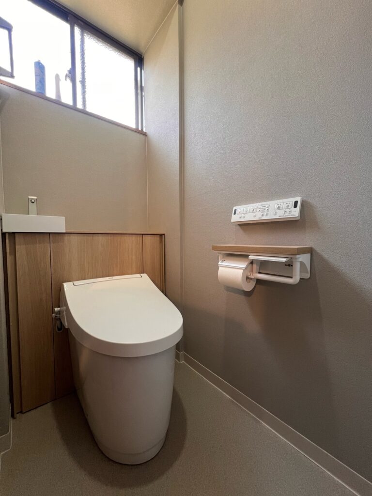 長与町｜トイレリフォーム｜LIXIL Ｊフィット｜洗面台リフォーム｜LIXIL オフト｜Ｙ様邸